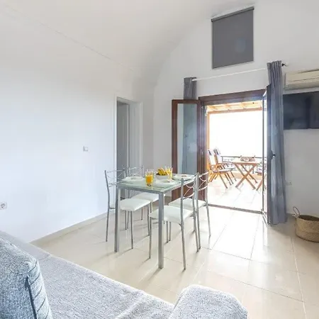Cute Apt * Megalochori (Santorini)