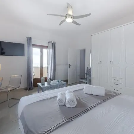 Апартаменты Cute Apt